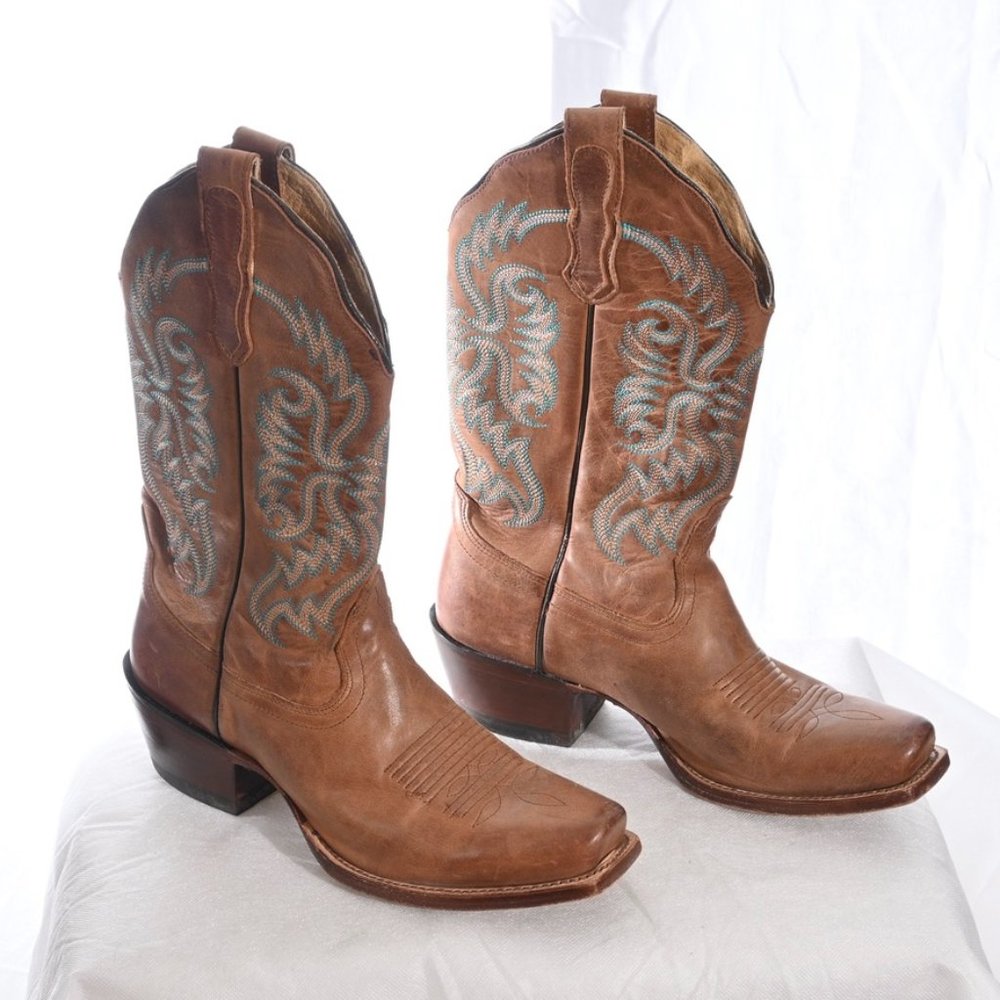 Light Brown Cowboy Boots with Turquoise Detail; Nocona, 7
